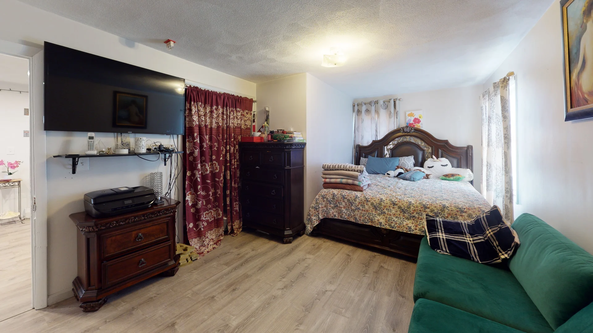 Property thumbnail image