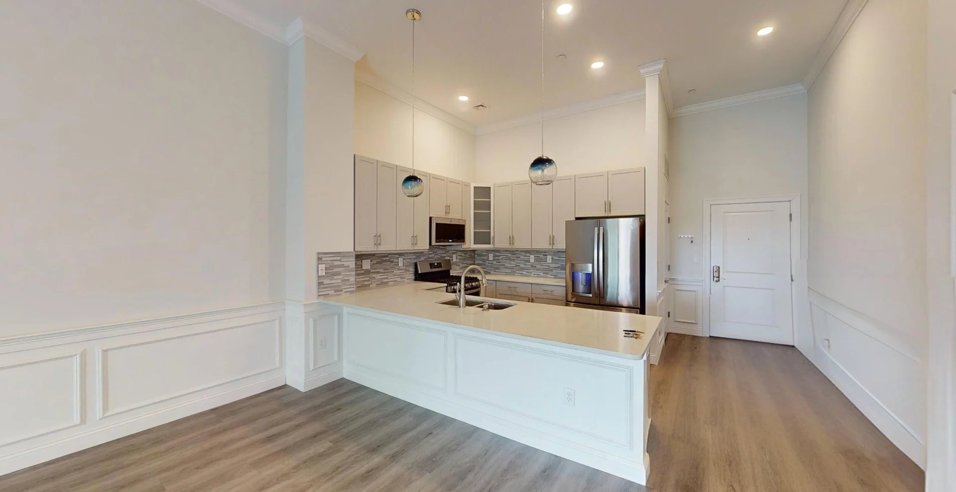 320 Middlesex Ave