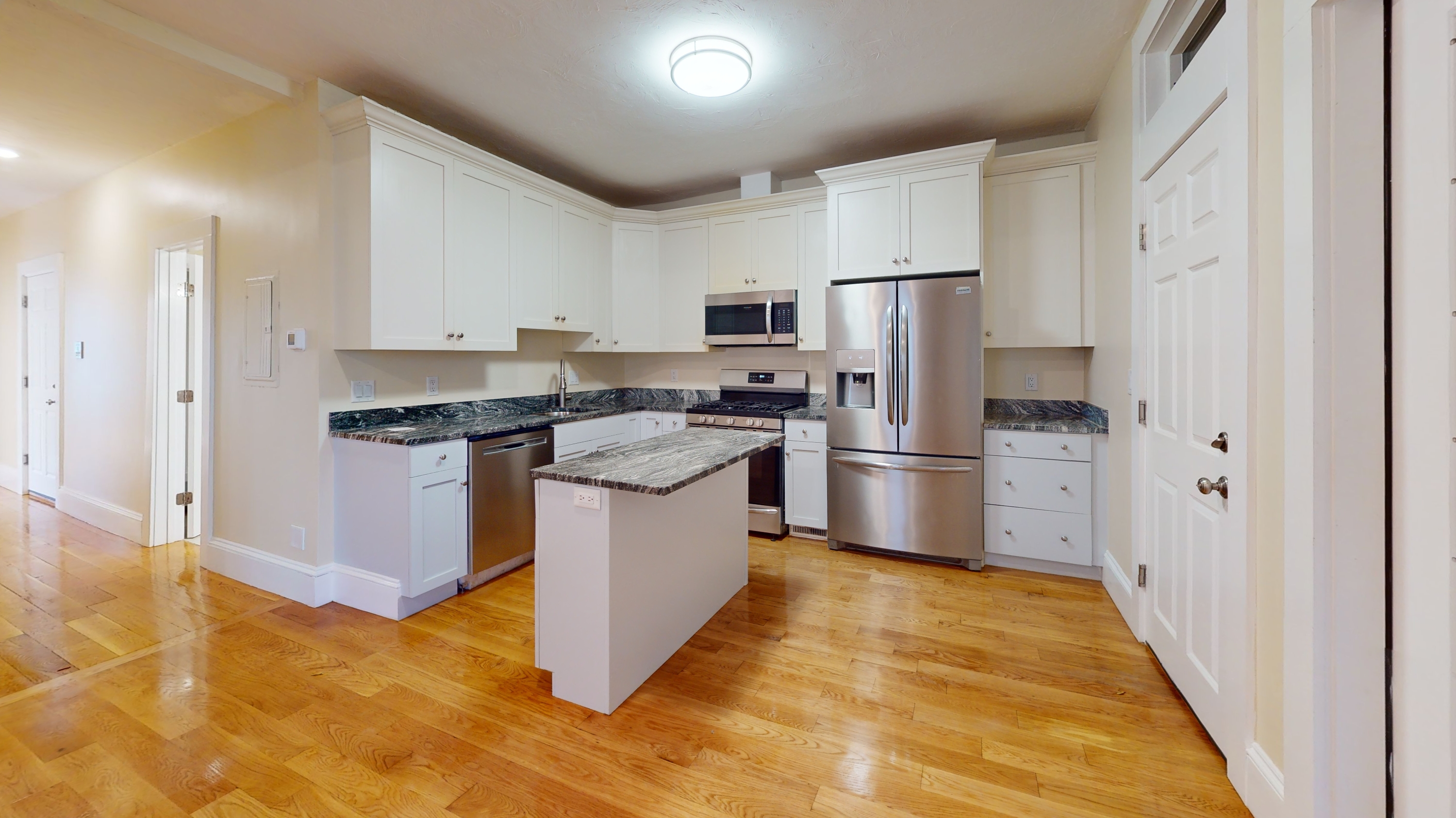 8 Dewey St