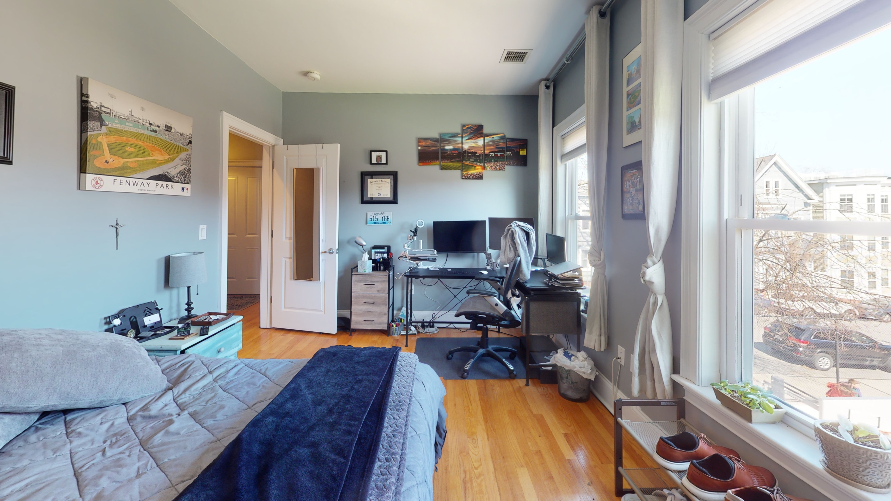 Property thumbnail image