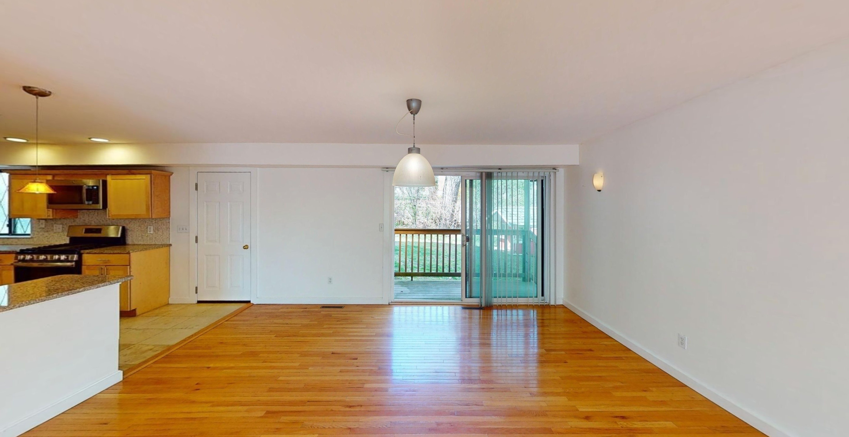 22-24 Broadlawn Park - 22