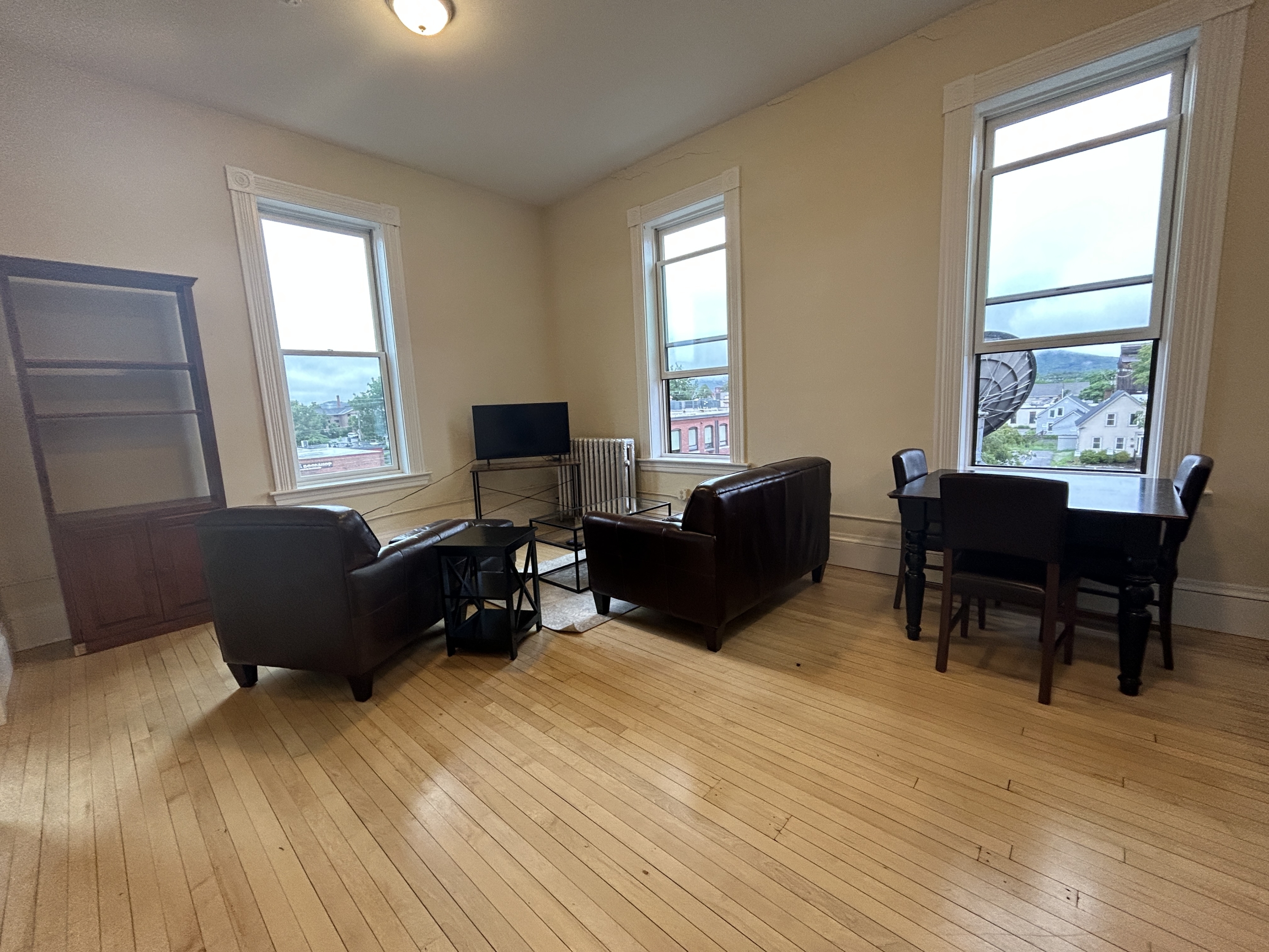 101 Main Street - 17